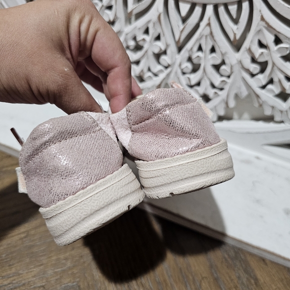 Hey Dudes Pink Glitter Casual Slip-On Shoes Girls Toddler 9 - Picture 2 of 7